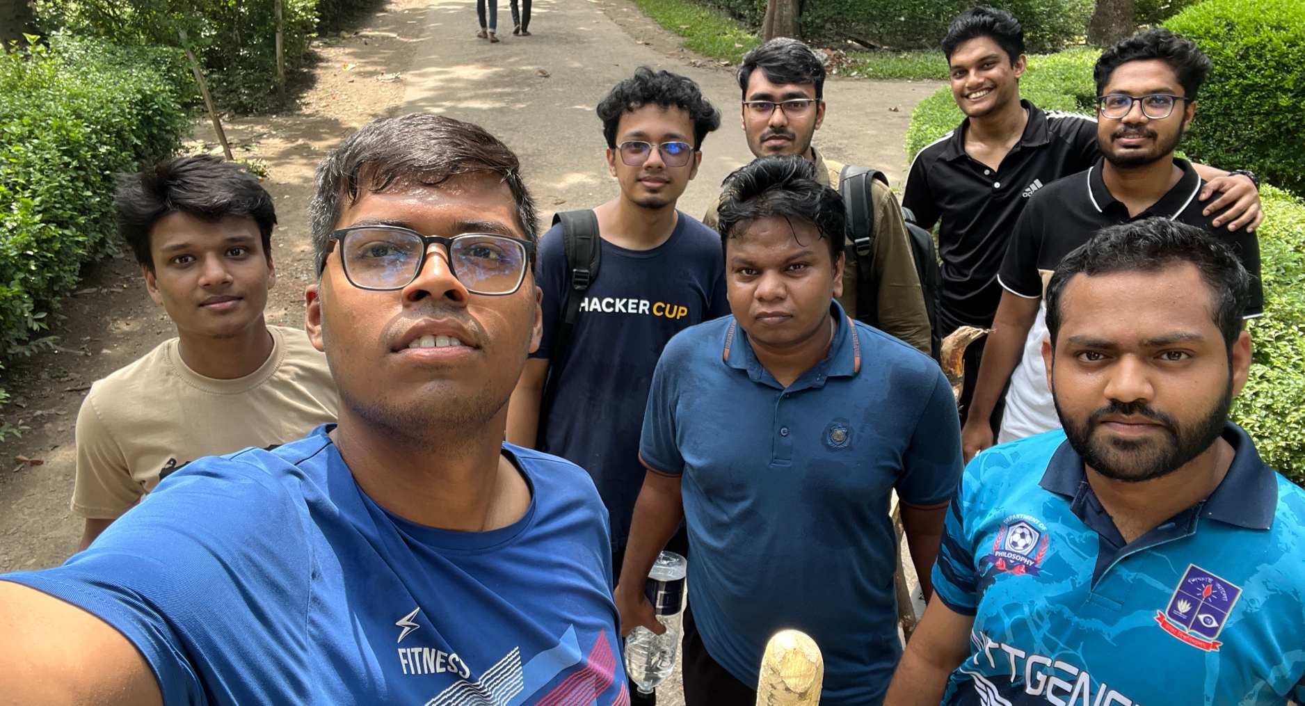 শেষ মুহূর্ত পর্যন্ত হলে থেকেছি।