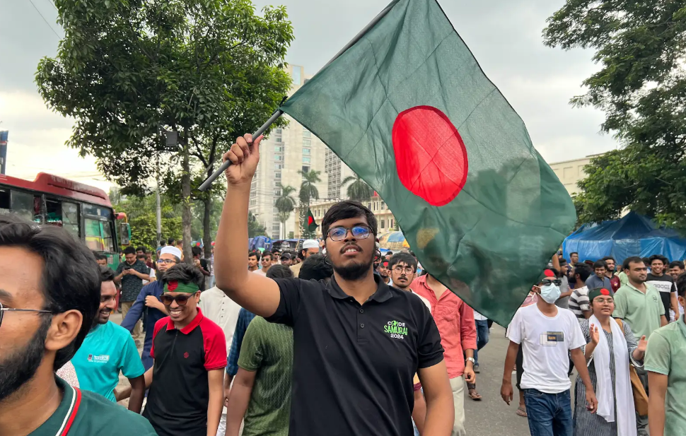 রাজপথের স্লোগানমাস্টার